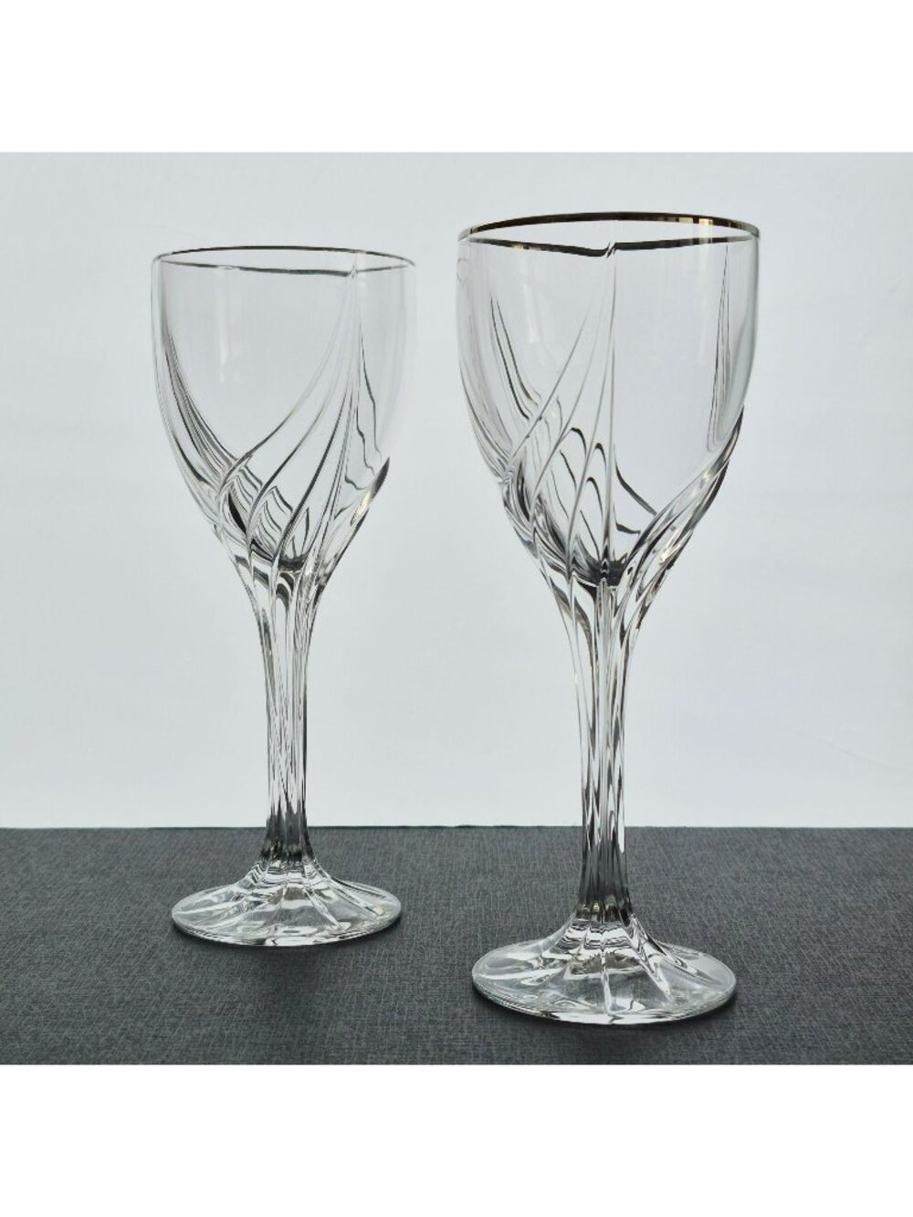 Lenox Debut Platinum Crystal Goblet Set of 2, Swirl Design, Elegant Drinkware